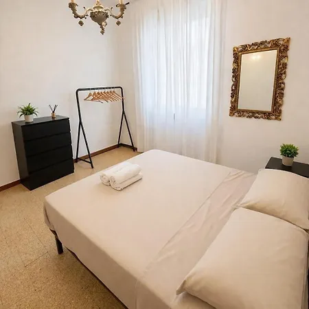 Apartman Adaapartmenthousesalerno *
