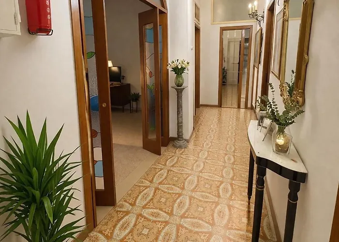 Adaapartmenthousesalerno * Salernes